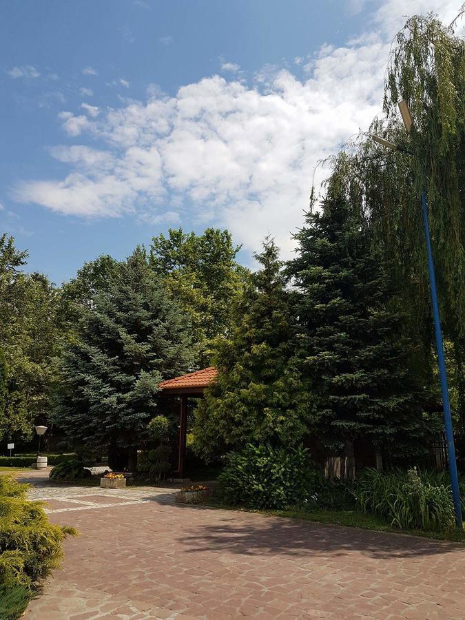 Motel Paradise Oryakhovo Esterno foto